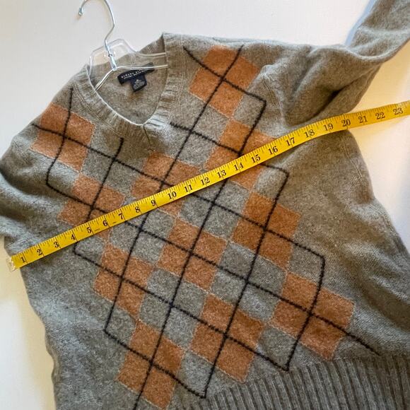 Banana Republic Cashmere Blend Preppy Sweater Mens Medium Tan Argyle Academia - Picture 6 of 7